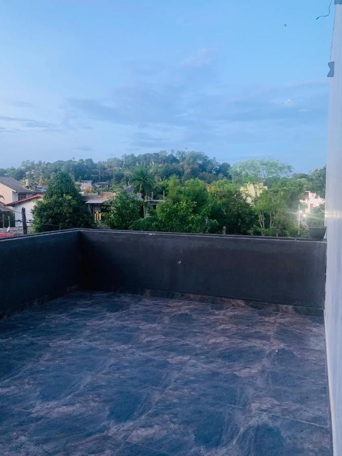 Jungle City Hostel Galle Zewnętrze zdjęcie