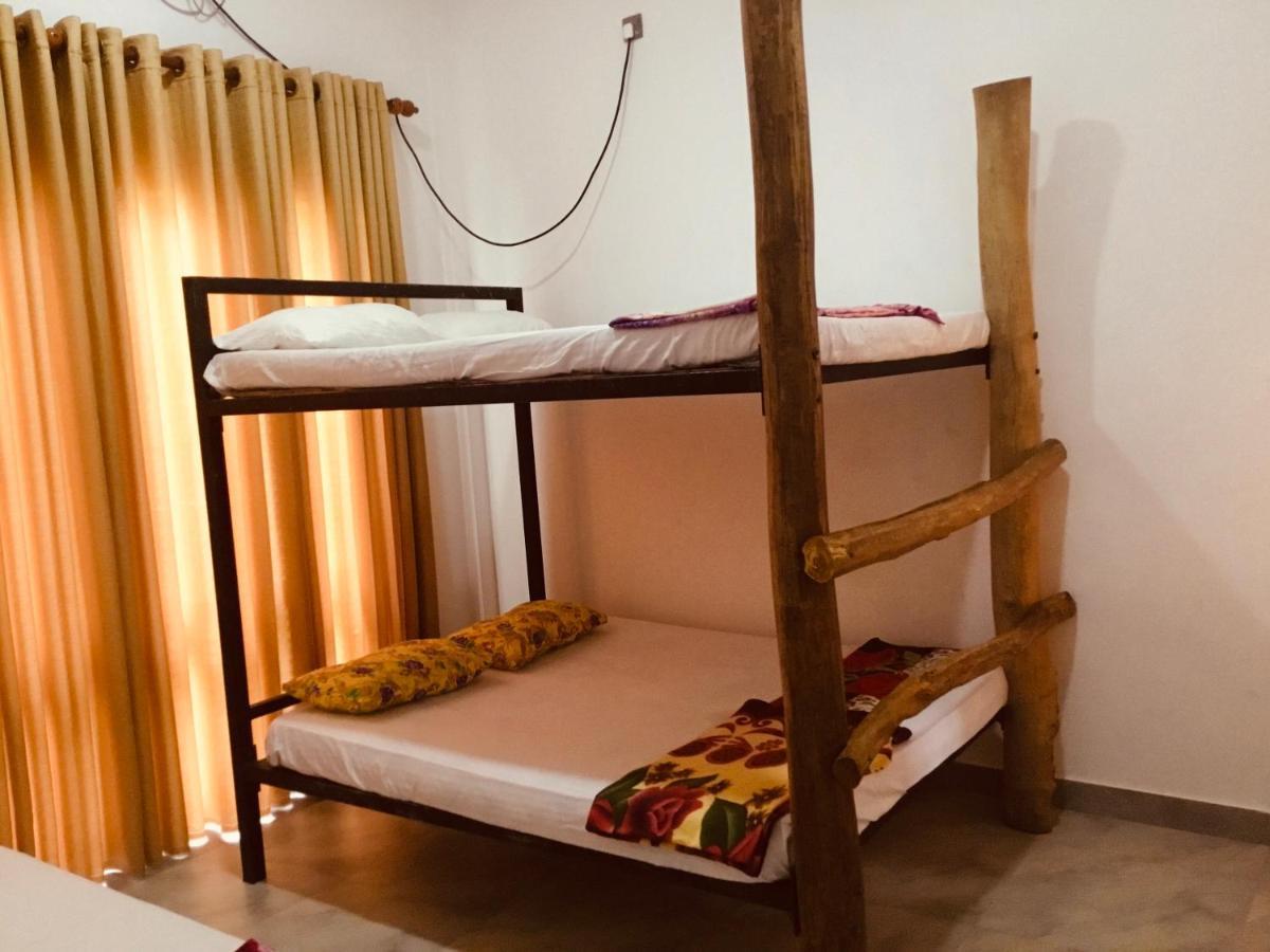 Jungle City Hostel Galle Zewnętrze zdjęcie